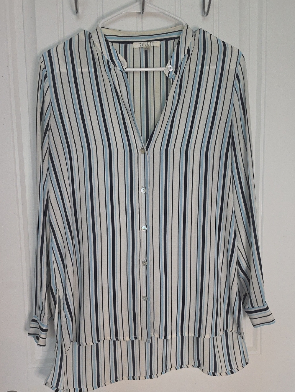 Spense Men's Vertical Stripe Button-Down Shirt in Light Blue & White